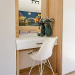 Apartment & Arch *