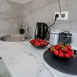 아파트 & Arch 모스타르