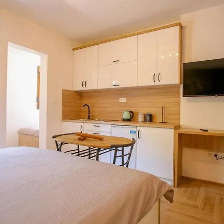 Apartment & Arch Mostar