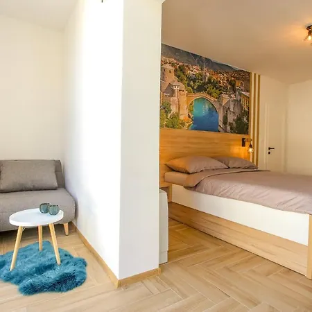 & Arch Apartment Mostar