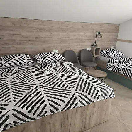 & Arch Appartement